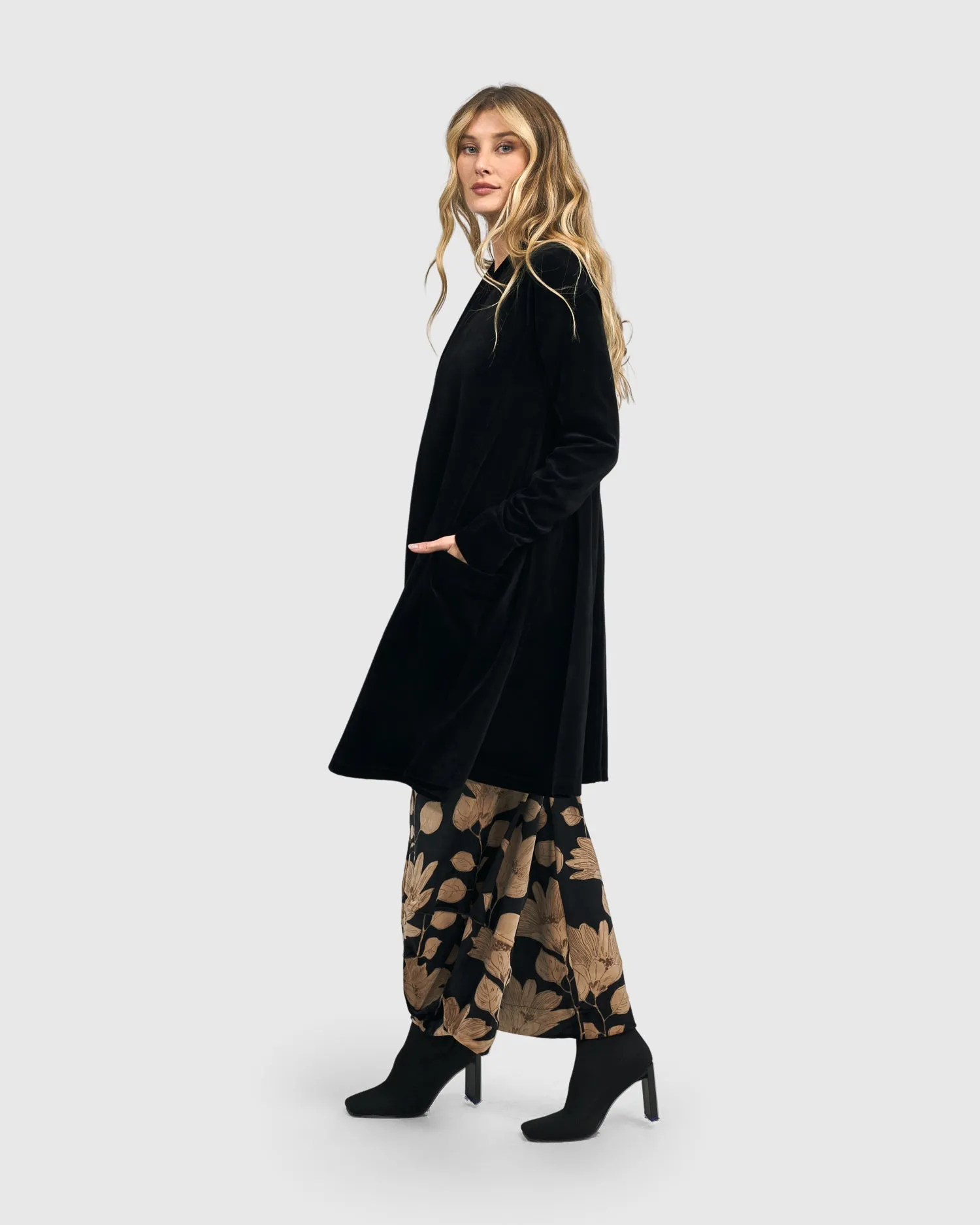 ALEMBIKA - BLACK VELVET JACKET