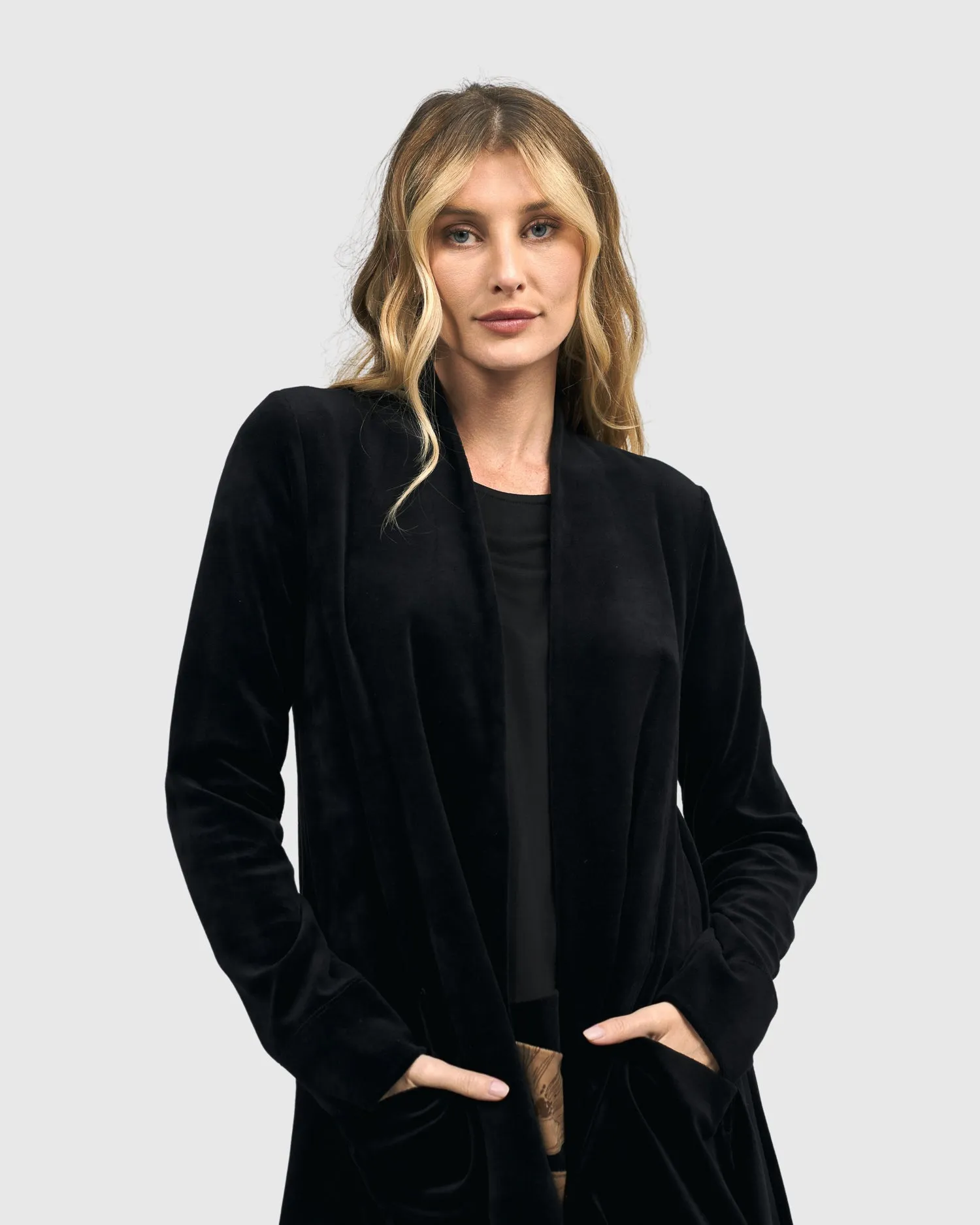 ALEMBIKA - BLACK VELVET JACKET
