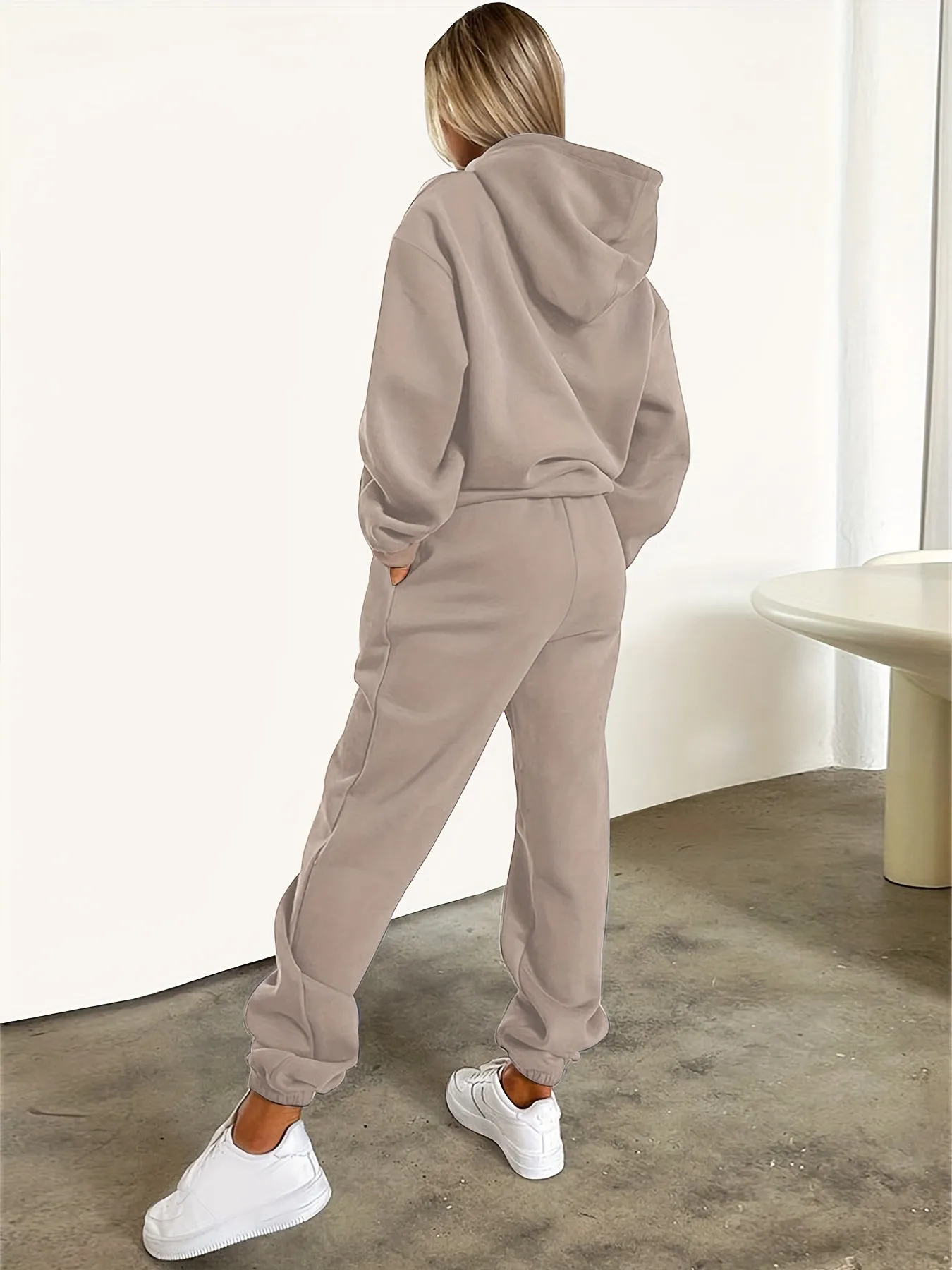 Evanna | Women’s Hoodie & Jogger Set – Comfy 2-Piece Loungewear, Soft & Stylish